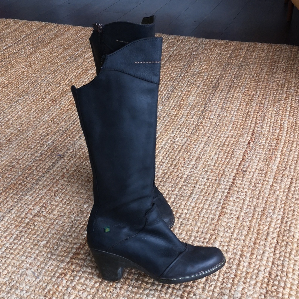 El Naturalista tall leather boots - Picture 2 of 16